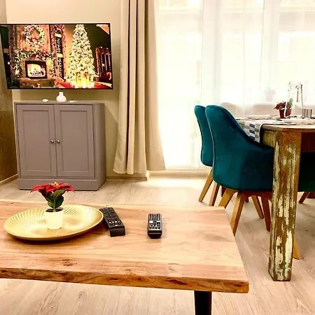 Brand New, Design Jojo, Oldtown, Balcony, Ac Apartament Bratislava
