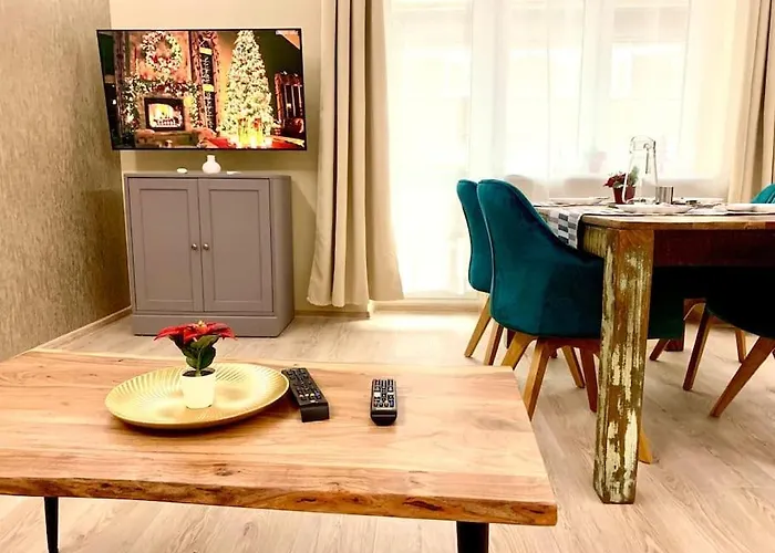 Design Jojo, Old Town, Balcony, Ac Apartmán Bratislava