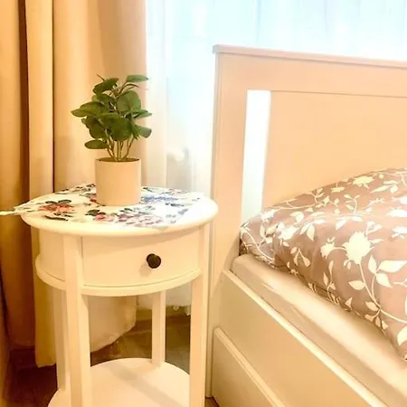 Brand New, Design Jojo, Oldtown, Balcony, Ac